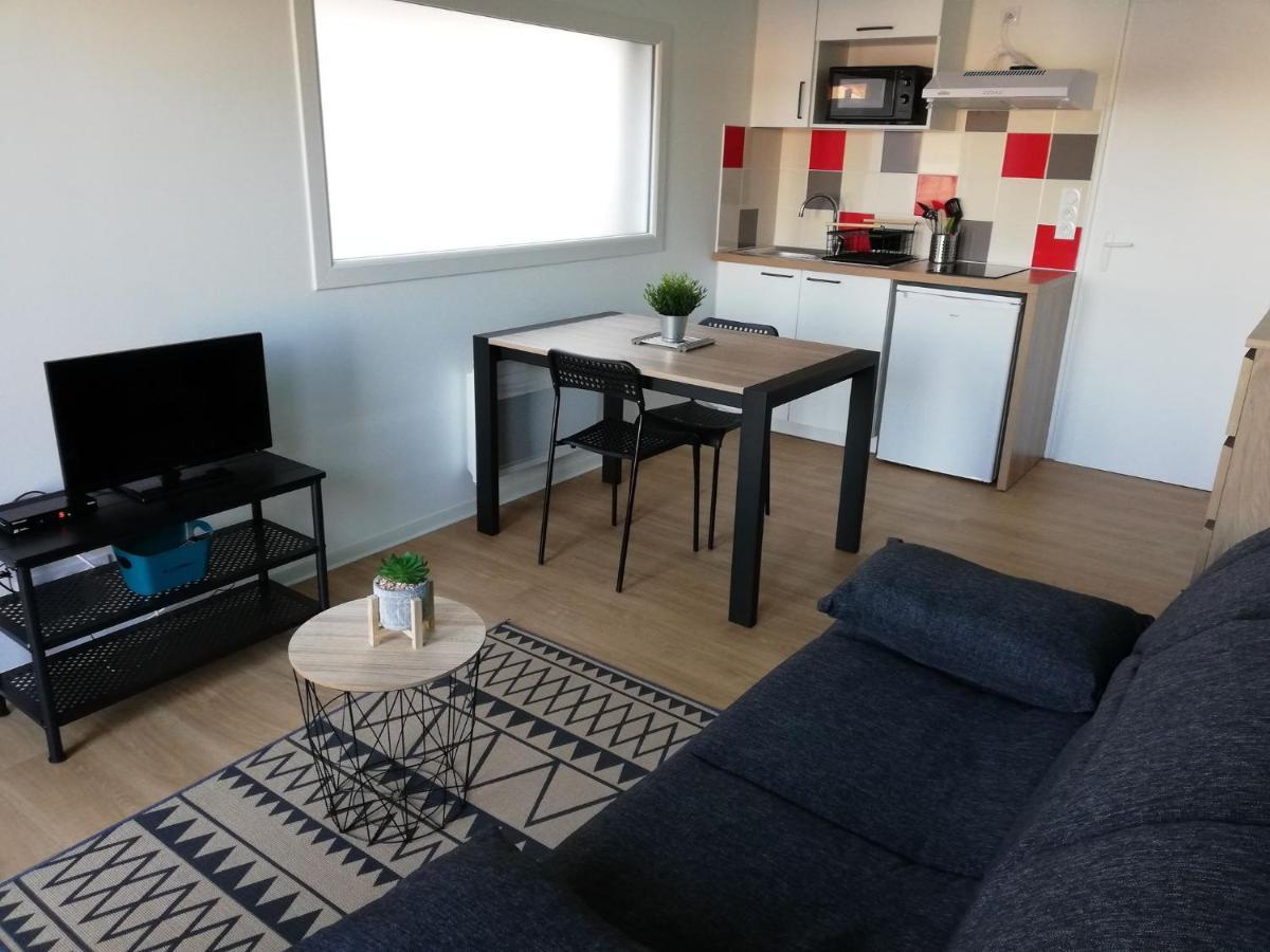 Studios Les 3 Eclats Сан-Лоран-сюр-Севр Екстериор снимка