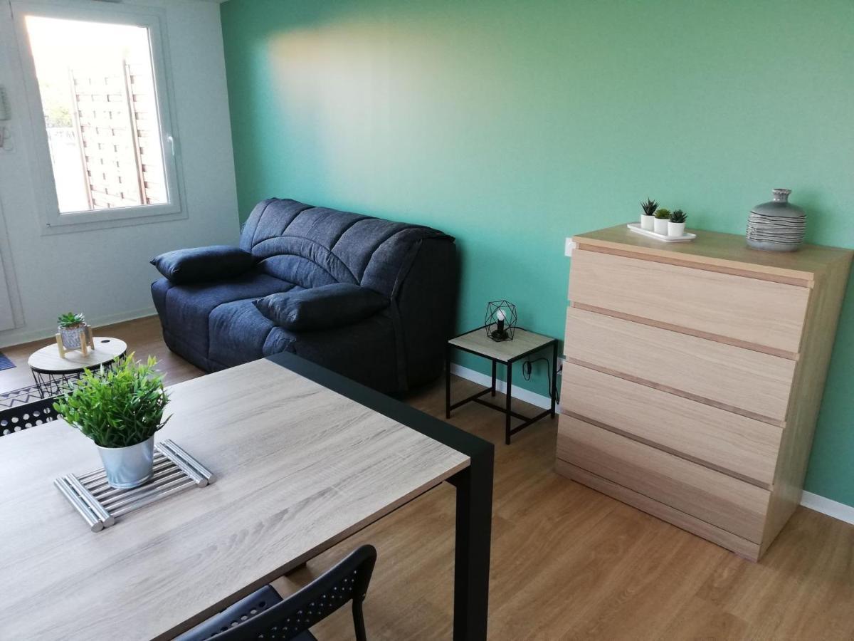 Studios Les 3 Eclats Сан-Лоран-сюр-Севр Екстериор снимка