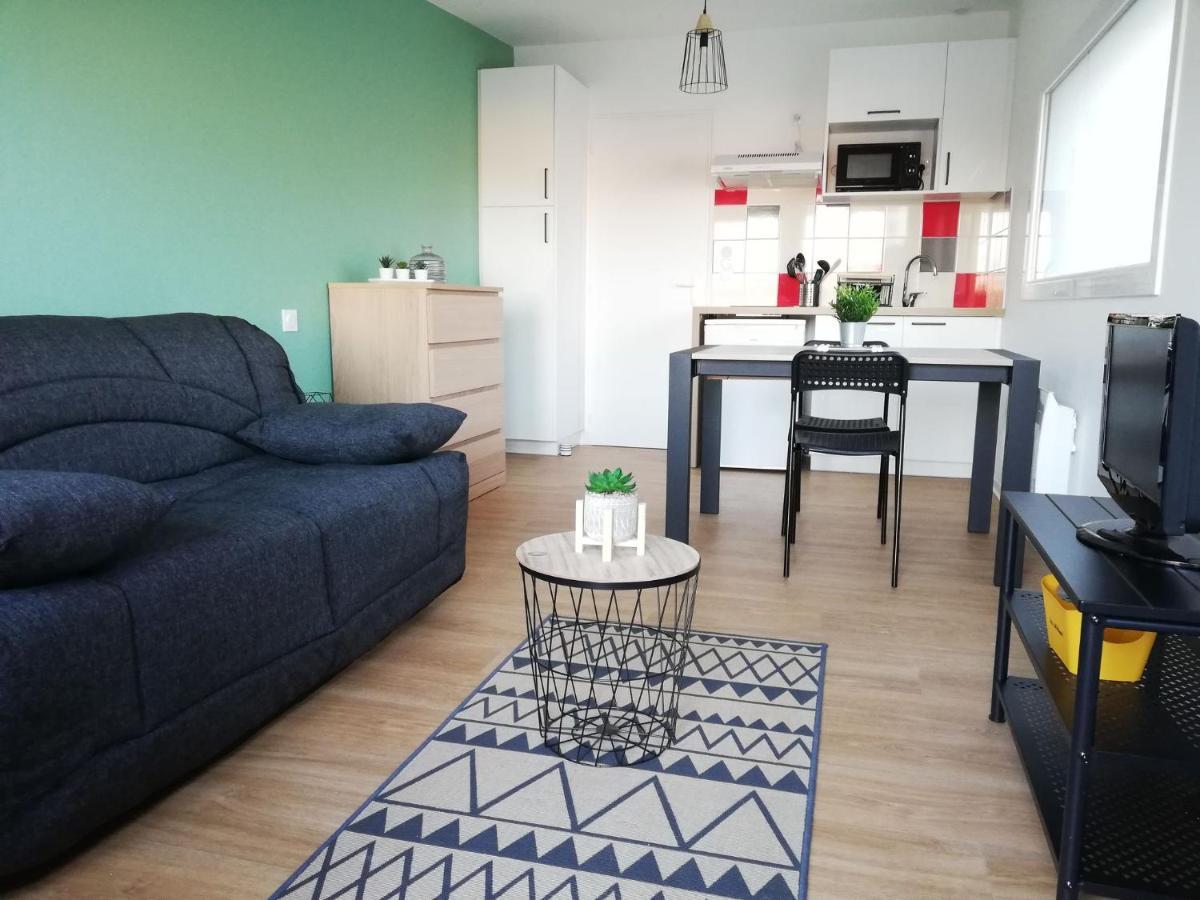 Studios Les 3 Eclats Сан-Лоран-сюр-Севр Екстериор снимка